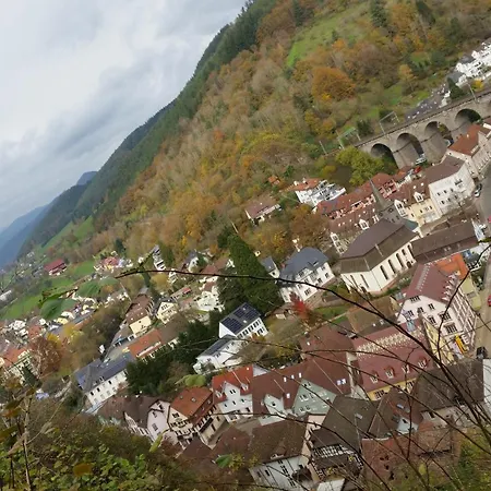 Im Zentrum Von Villingen-schwarzwald, Nahe Bahn-bus *
